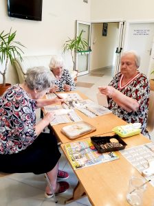 received 1121953178417302