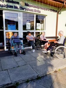 received 774046293842561